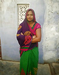 VILLAGE BHABI - INDIAN DESI PORN SET 18.8