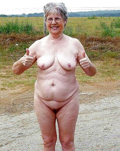Granny has forgot to put her clothes on 6